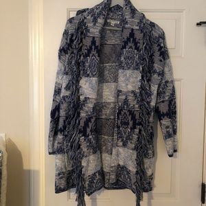 American Eagle Outfitters sweater